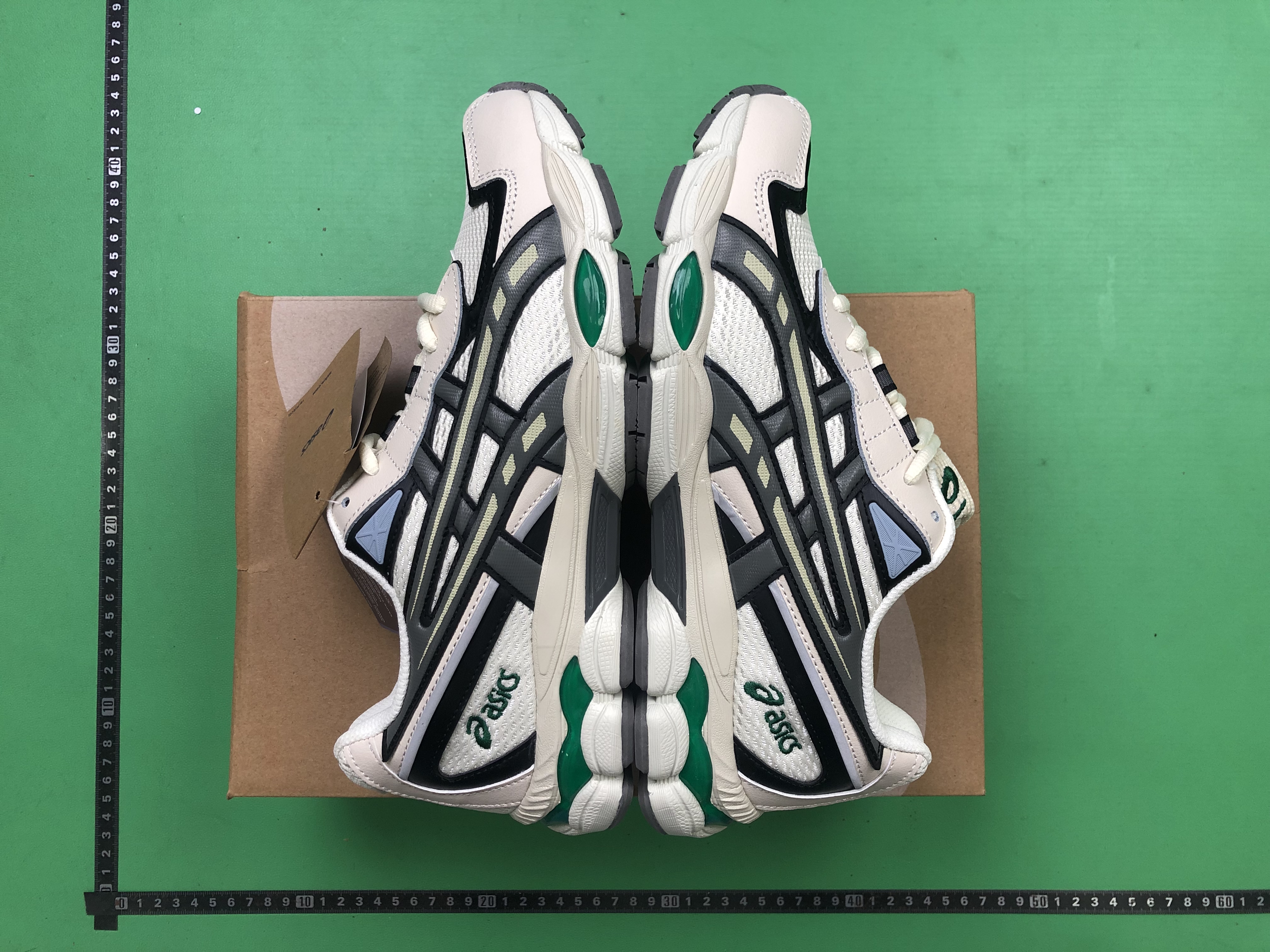 ASICS GEL-NYC 2055