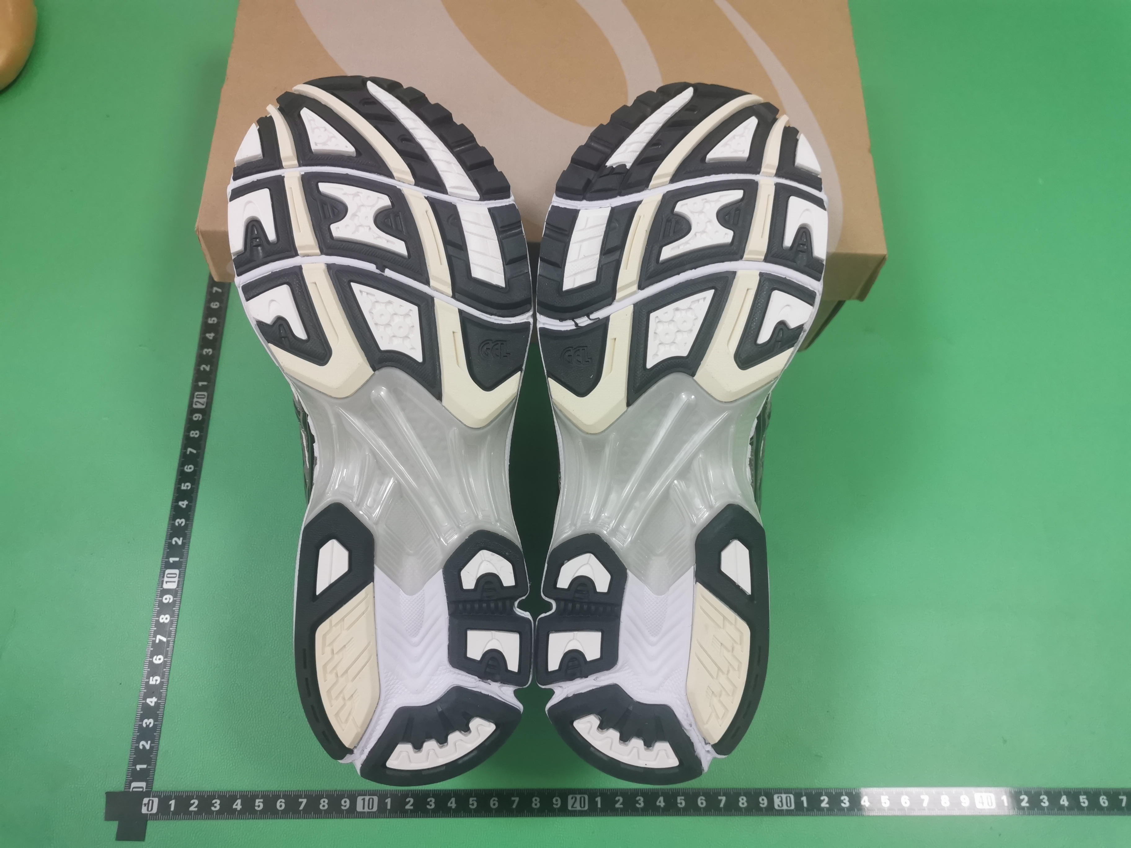 ASICS GEL-Kahana14