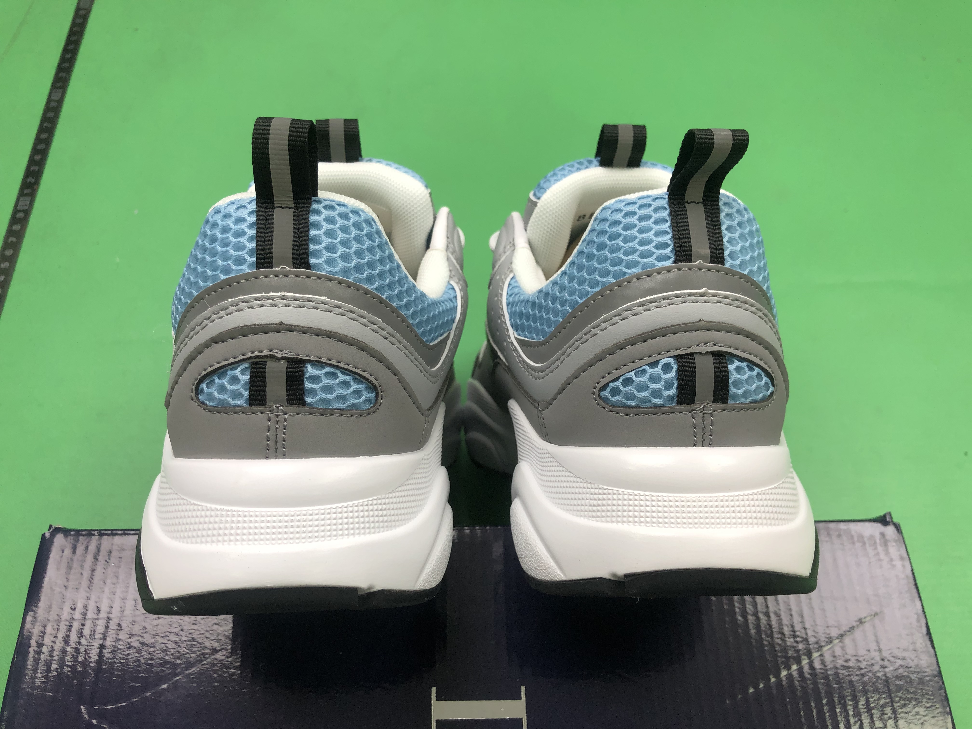 BF Batch Dior B22