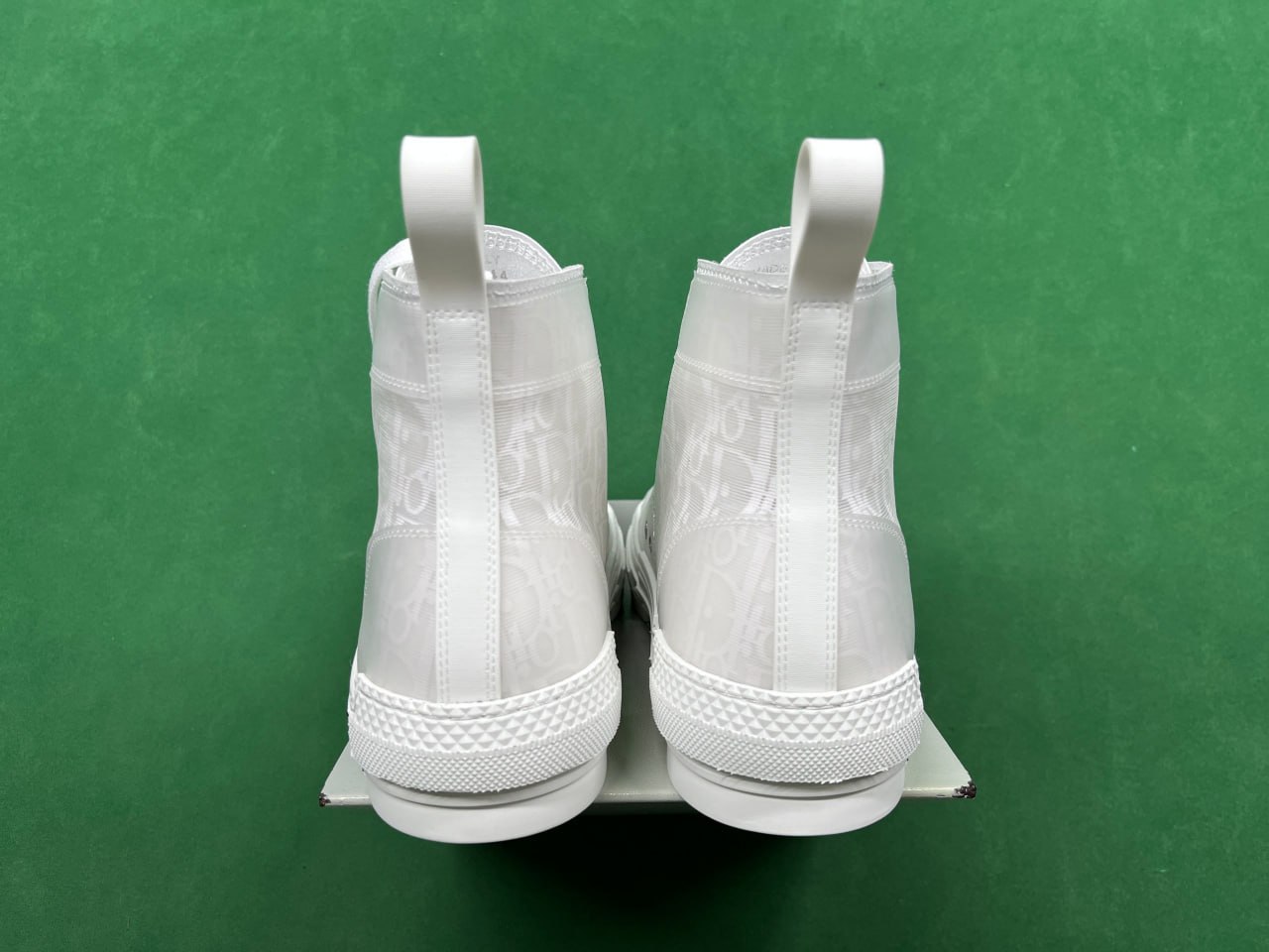 BF Batch Dior B23