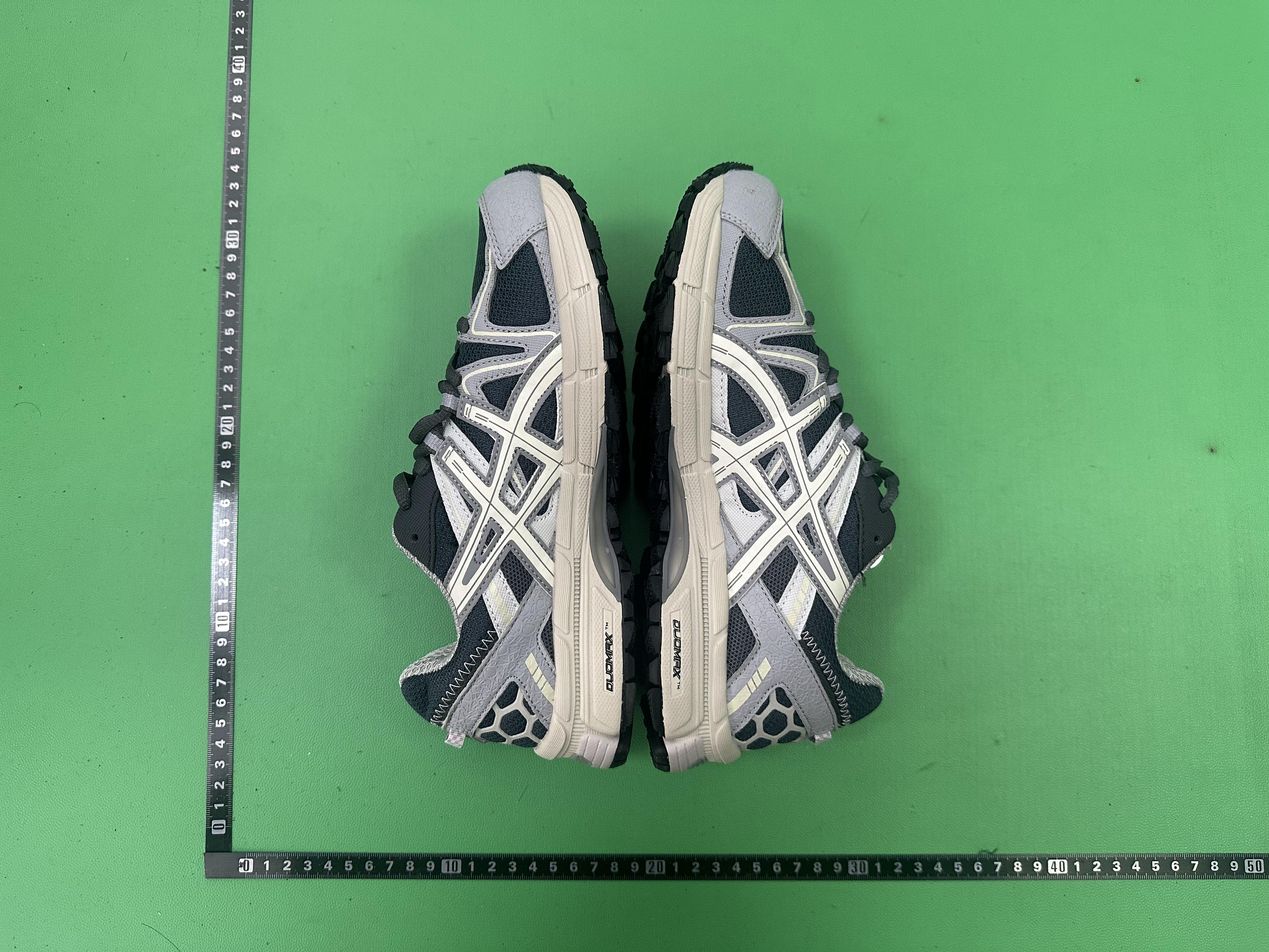 ASICS GEL-Kahana 8