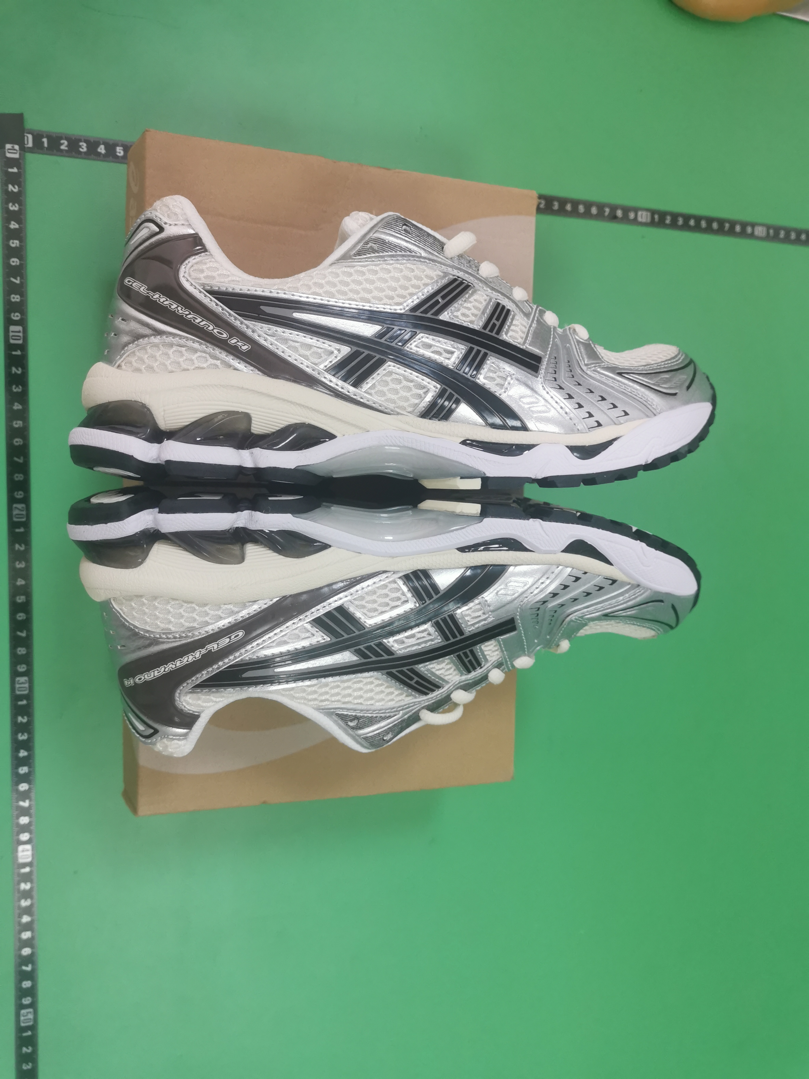 ASICS GEL-Kahana 14