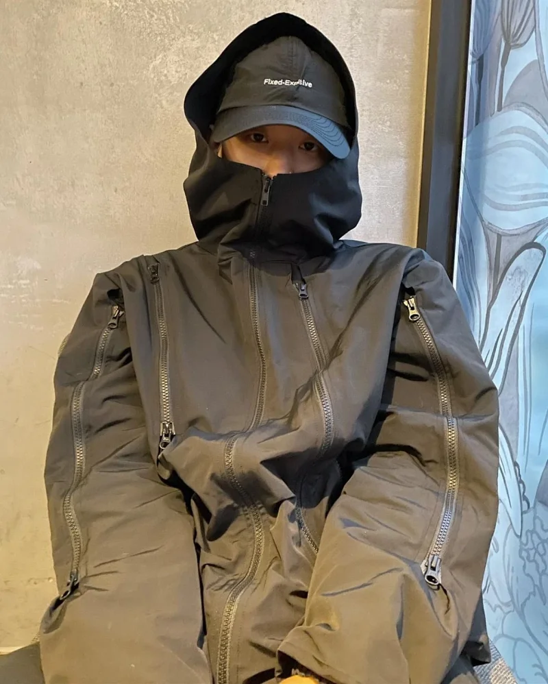 ComÓpass Patch Hooded leather jacket