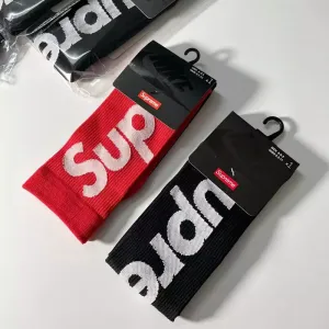 Supreme Socks